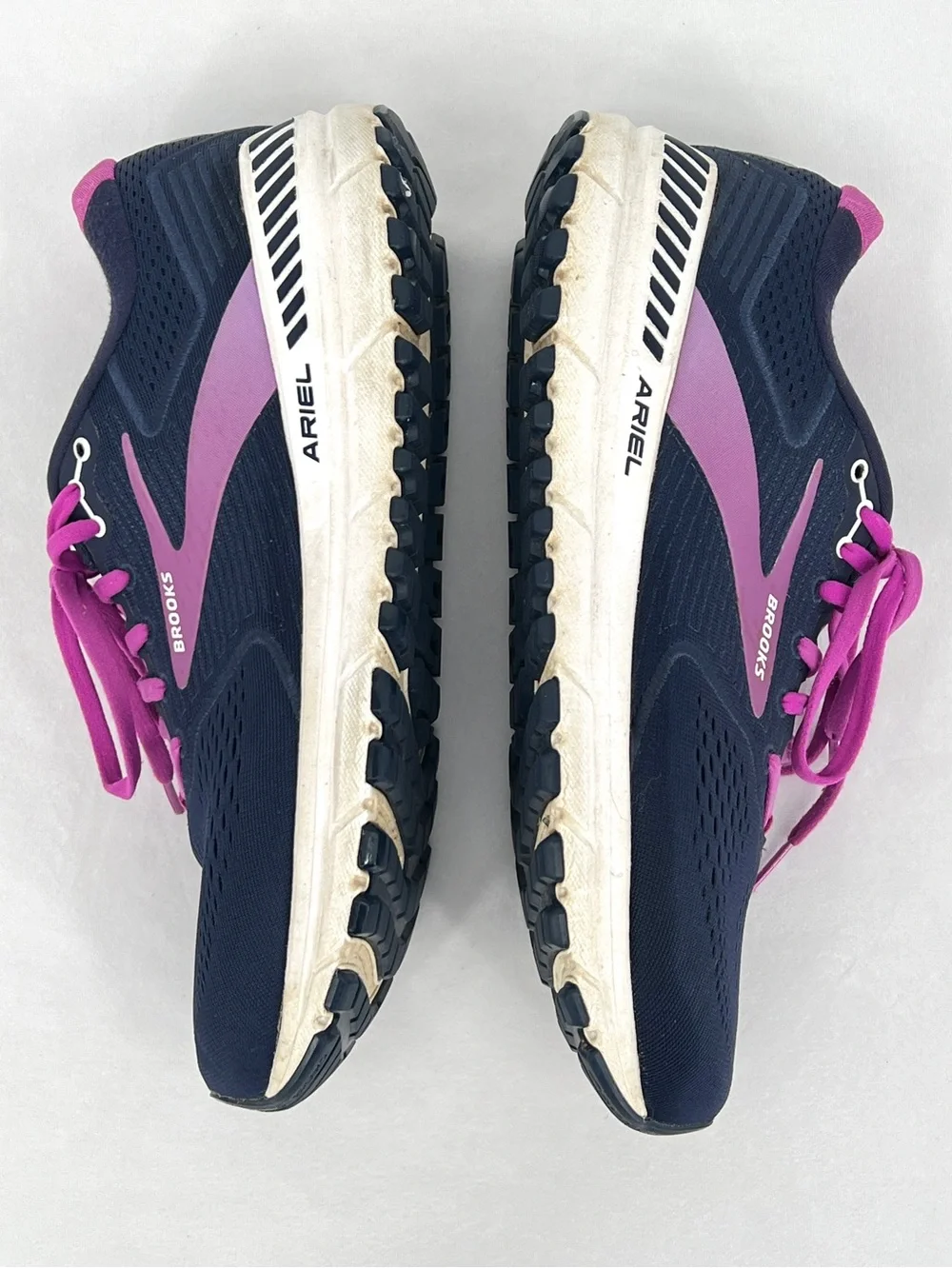 Brooks maximum support